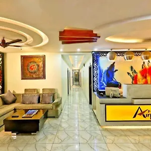 Airport Yeni Delhi