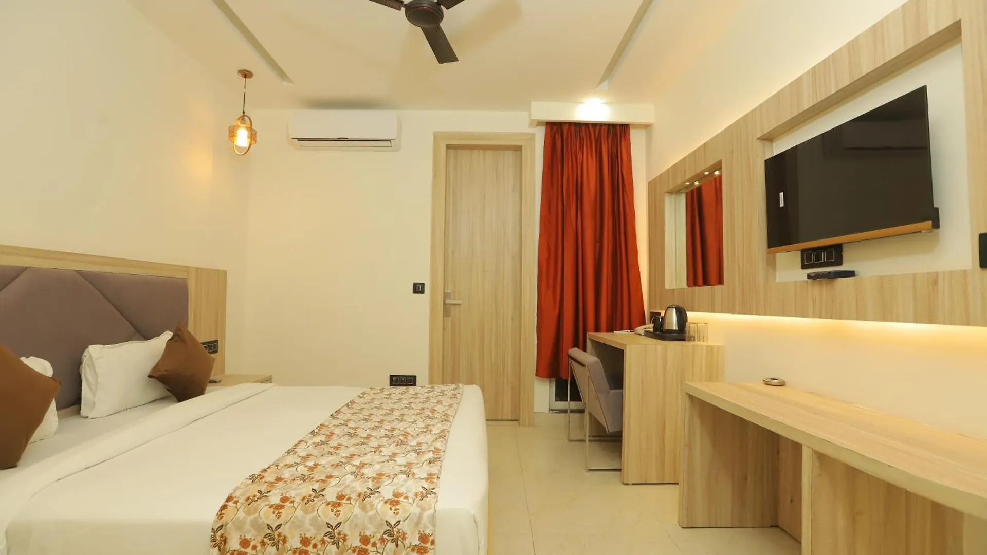 Hotel Green Palace-Near Delhi Airport New Delhi 3*,  India